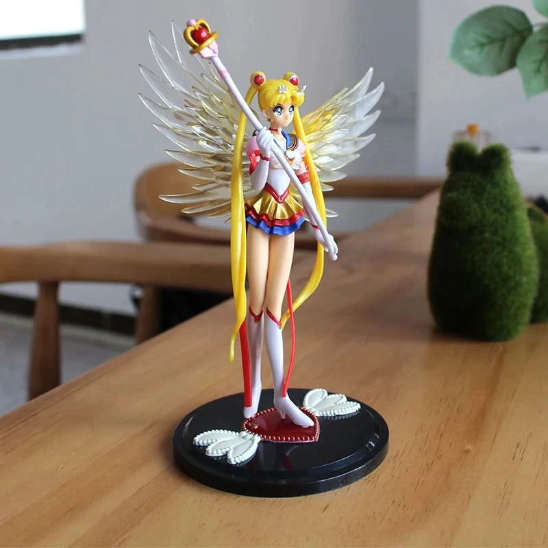 Hot Eternal Sailor Moon Tsukino Usagi Anime Figure Decoration Collection Doll Action Model Toys for Birthday Gifts