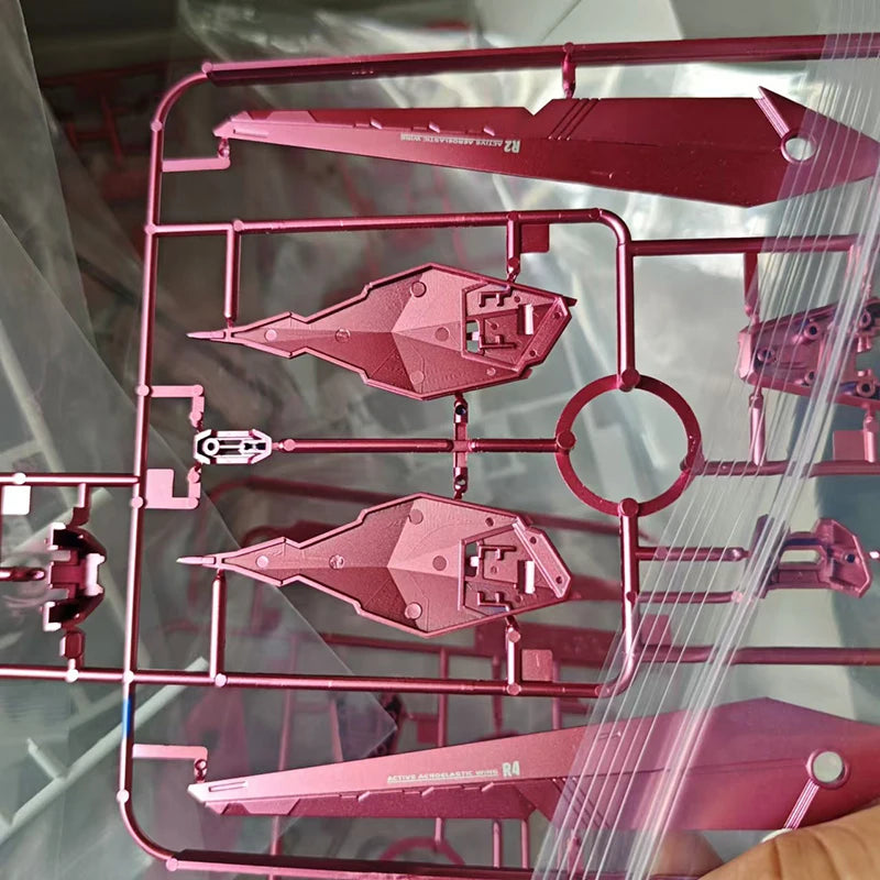 Bandai Freedom Gundam Action Figure MG Pink Sakura 2.0 Freedom Gundam Model Kit Toy Paint Modification