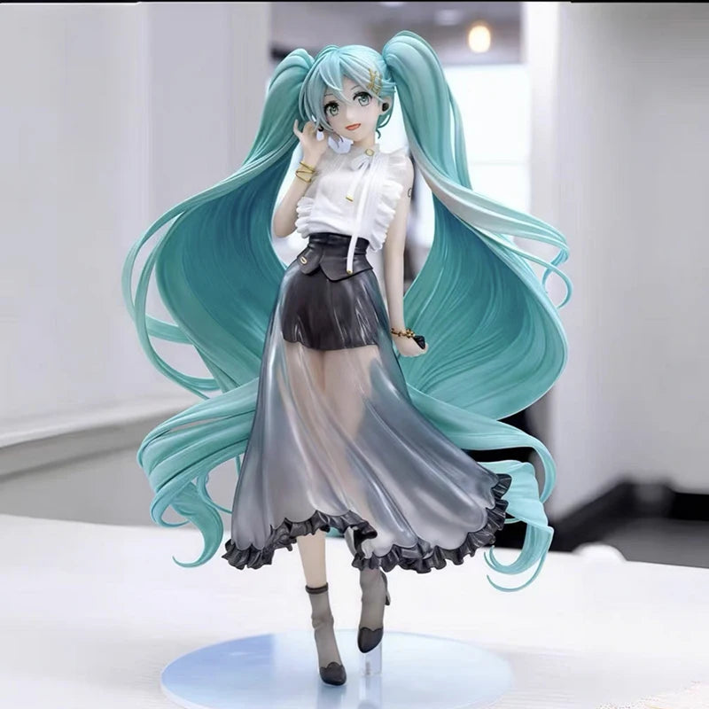 Hatsune Miku Cross-Dressing Action Figure Anime Themed Collectible Doll Beautiful Girl Tide Play Model for Fans And Collectors
