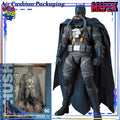 MEDICOM TOY Genuine MAFEX Series Hush Batman Joker Super STEALTH Dark JUMPER Female Hunter Nightwing Action Figures Model Toys