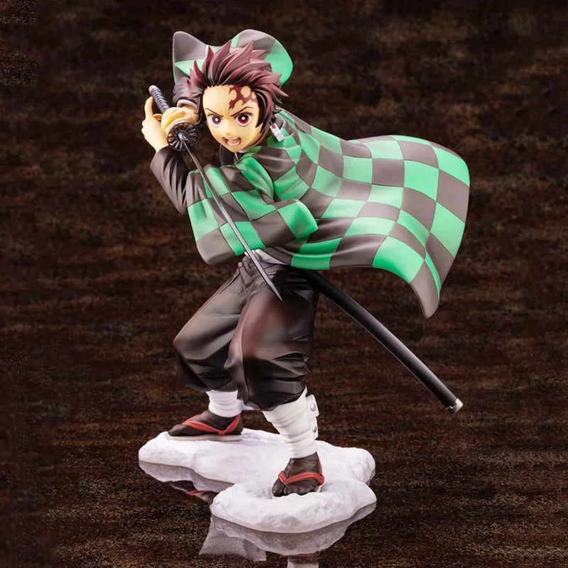 Kamado Tanjirou Figurine Demon Slayer PVC Action Figure Anime Kimetsu no Yaiba Model Kits Toys Miniatures Ornaments Garage Kits