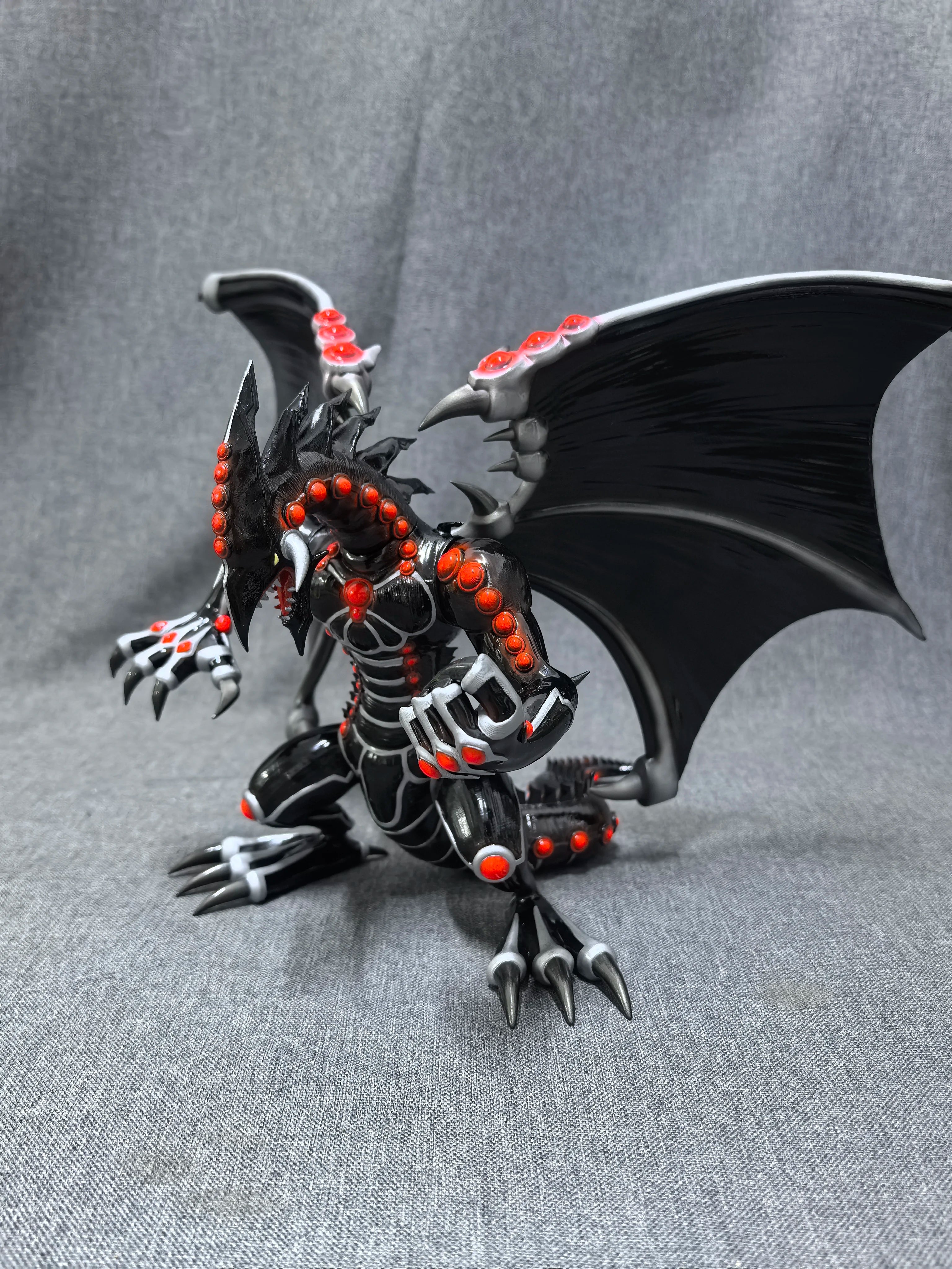 25cm Gandora Figure Yu Gi Oh ZEXAL Blue-Eyes White Dragon  Anime Figures Collectible Desktop Decorations Best Gifts for Children