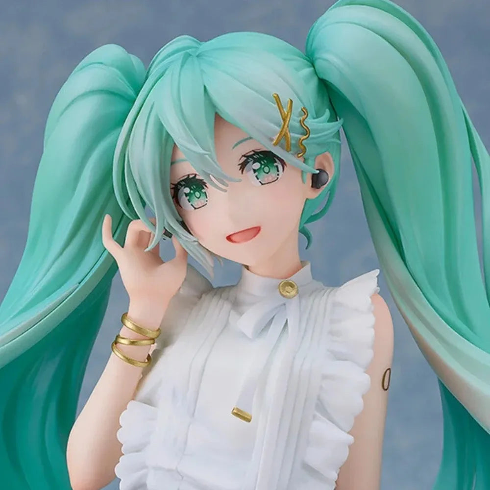 In Stock GSC Original Genuine Vocaloid Hatsune Miku 1/6 NT Style Casual Wear Ver 28cm Collections Model Toy Figures Anime Gift