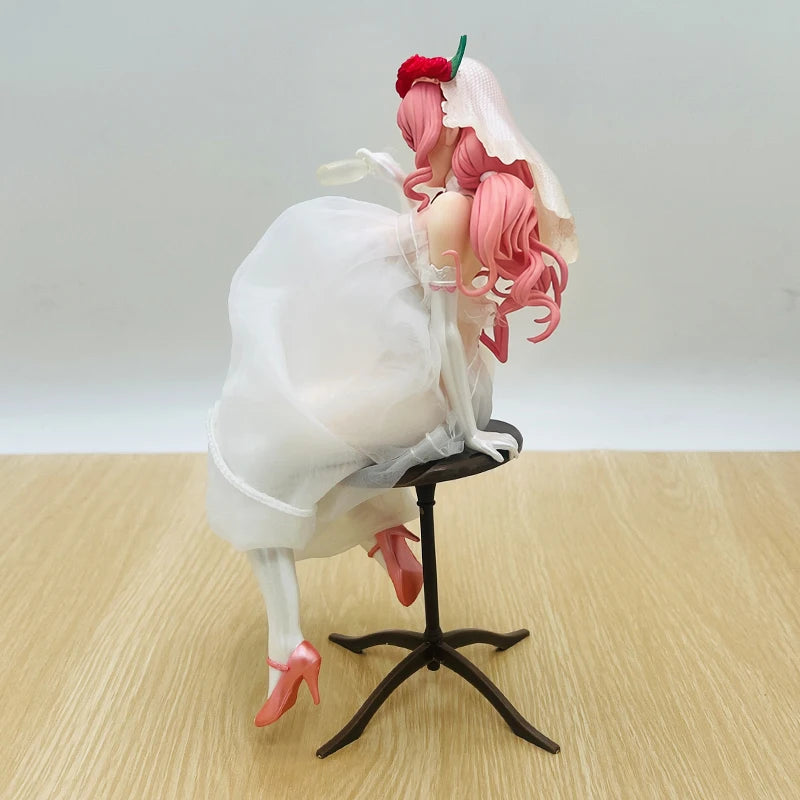 21cm SkyTube TOMO Wedding Dress Kamino Shizuku Anime Girl Figure Uzaki-chan wa Asobitai! Tsuki Uzak Action Figure Model Doll Toy