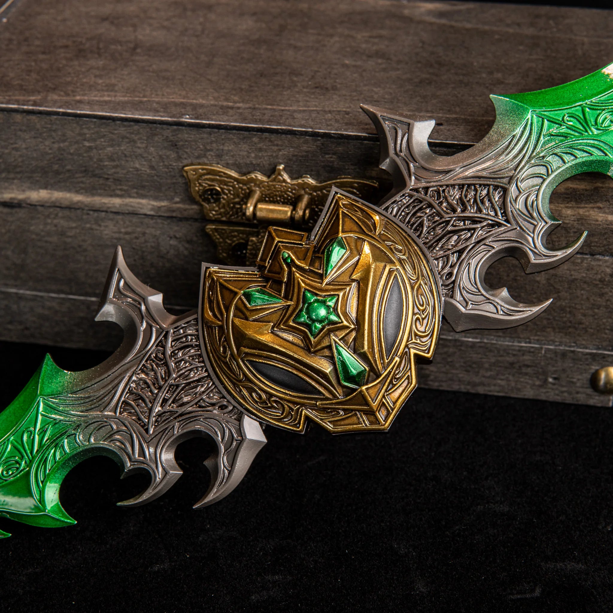 Premium 27cm Twin Blade of Azzinoth Replica, Heavy 220g Illidan Warglaive, Green Fel Blade Metal WoW Model