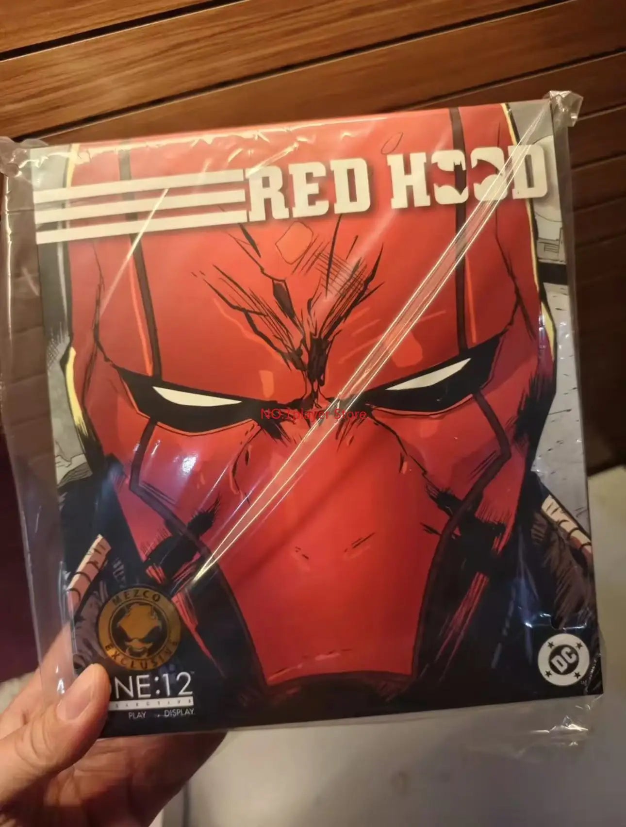 In Stock Mezco Ant DC Red Hood Red Hood 1/12 Action Figure