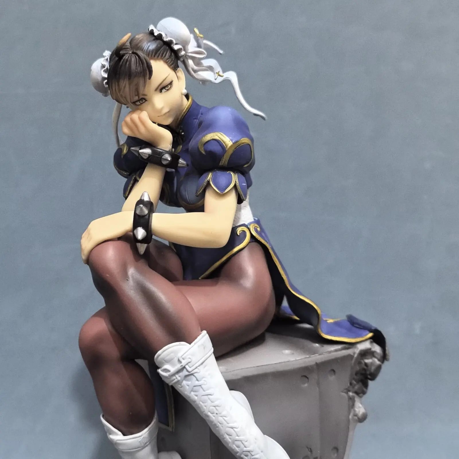 New In Stock Street Fighter Chun-Li Anime Figure Sitting Posture 26cm Chun-Li Action Figure Game Peripheral Custom Toys Kid Gift