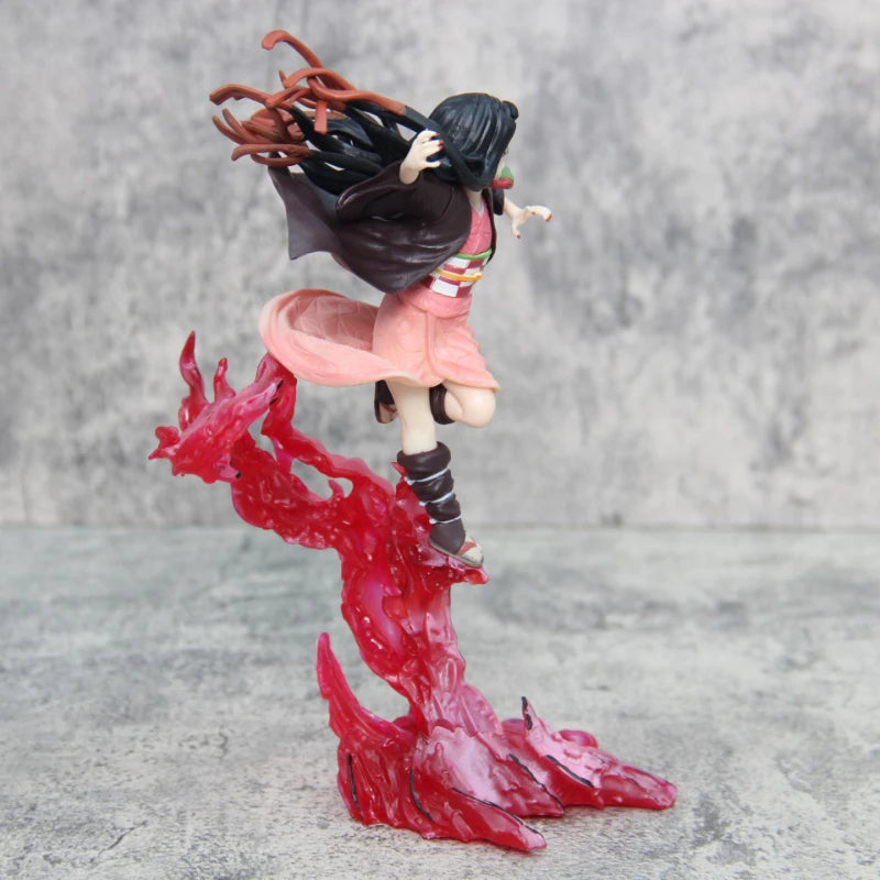 Anime Fighting Kamado Figur Dämonentöter Blood Ghost Technik Kamado Nezuko Figur 24cm Modell PVC Sammlerstatue Spielzeug