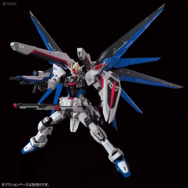 Bandai Original RG BASE LIMITED ZGMF-X10A FREEDOM GUNDAM Ver.GCP Action Anime Figures Toys Kids Gift Assembly Model Ornaments