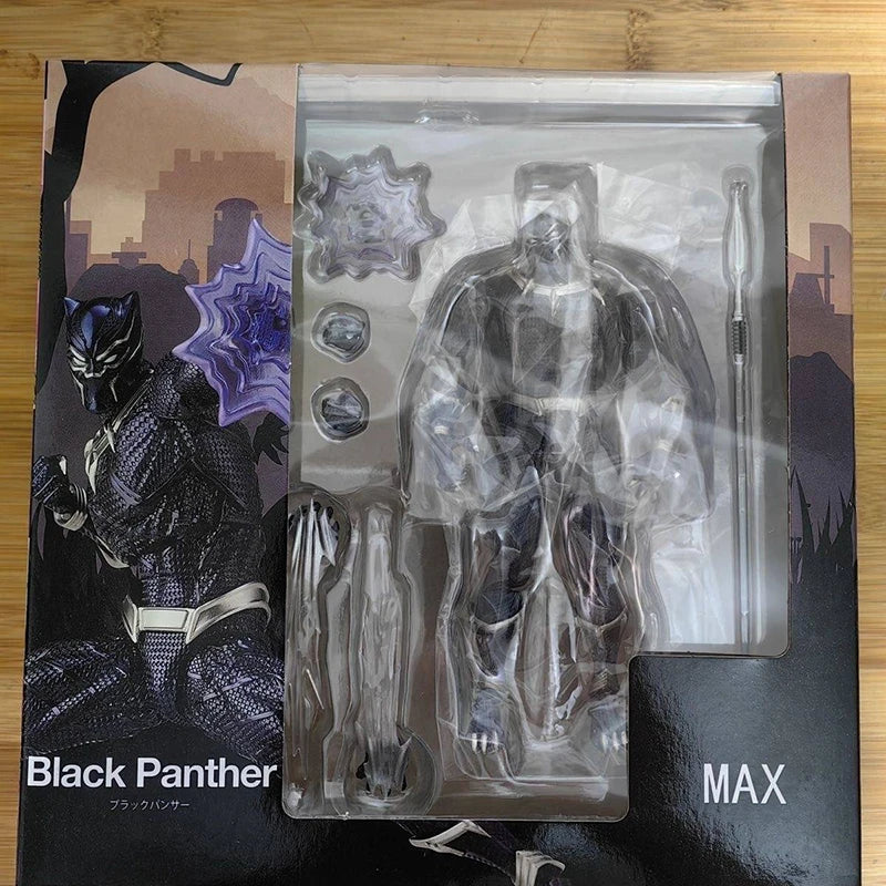 Revoltech Yamaguchi Black Panther Figure 024 Bruce Wayne Arkham Knight Figure King of Wakanda Action Figure Model Batman Toy