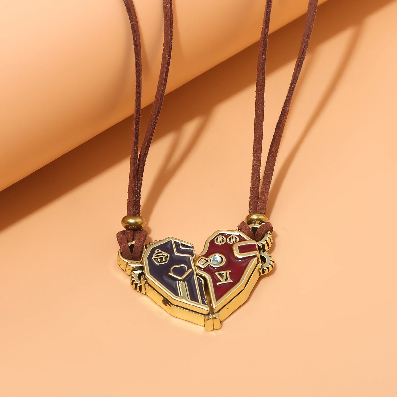 Game Arcane League of Legends Caitlyn Vi Necklace Pendant Men Women Disguise Magnet Lovers Chain Backpack LoL Cosplay Accessoriy