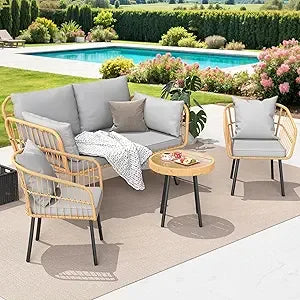 5-teiliges Outdoor-Korbmöbel-Set, Allwetter-Terrassen-Bistro-Set mit Fußstütze, kleines Terrassen-Konversationsset für den Balkon