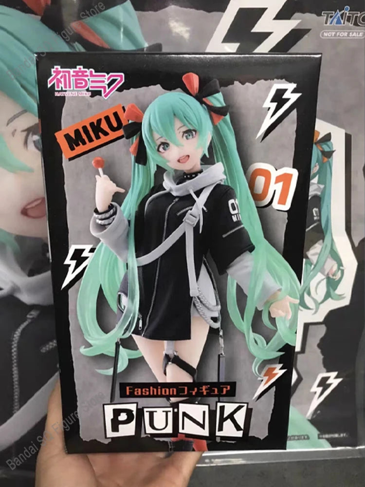 Neue Original Taito Vocaloid Hatsune Miku Mode Anime Figur Punk Zukunft Sammlung Desktop Decor Modell Spielzeug Weihnachten Geschenk