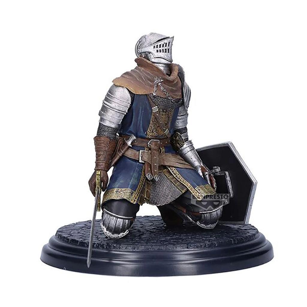 Original Bandai, vorbemalte Banpresto Dark Souls Oscar Astora No Joukyuu Kishi (H=120 mm) Spielfigur, Garagenbausatz, Dekoration