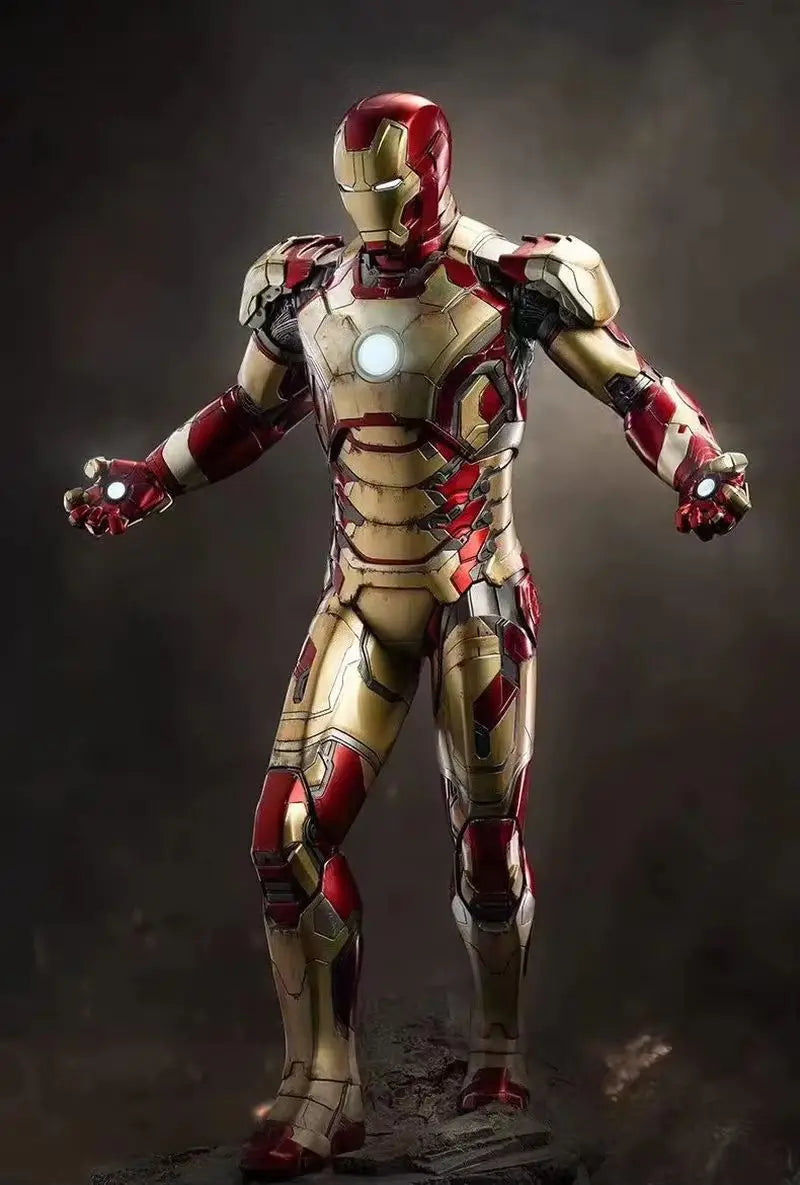 New Product In Stock 1/4 Mk42 Marvel Iron Man Action Figure Statue In Red And Gold Color Scheme Super Cool With Luminous Effect
