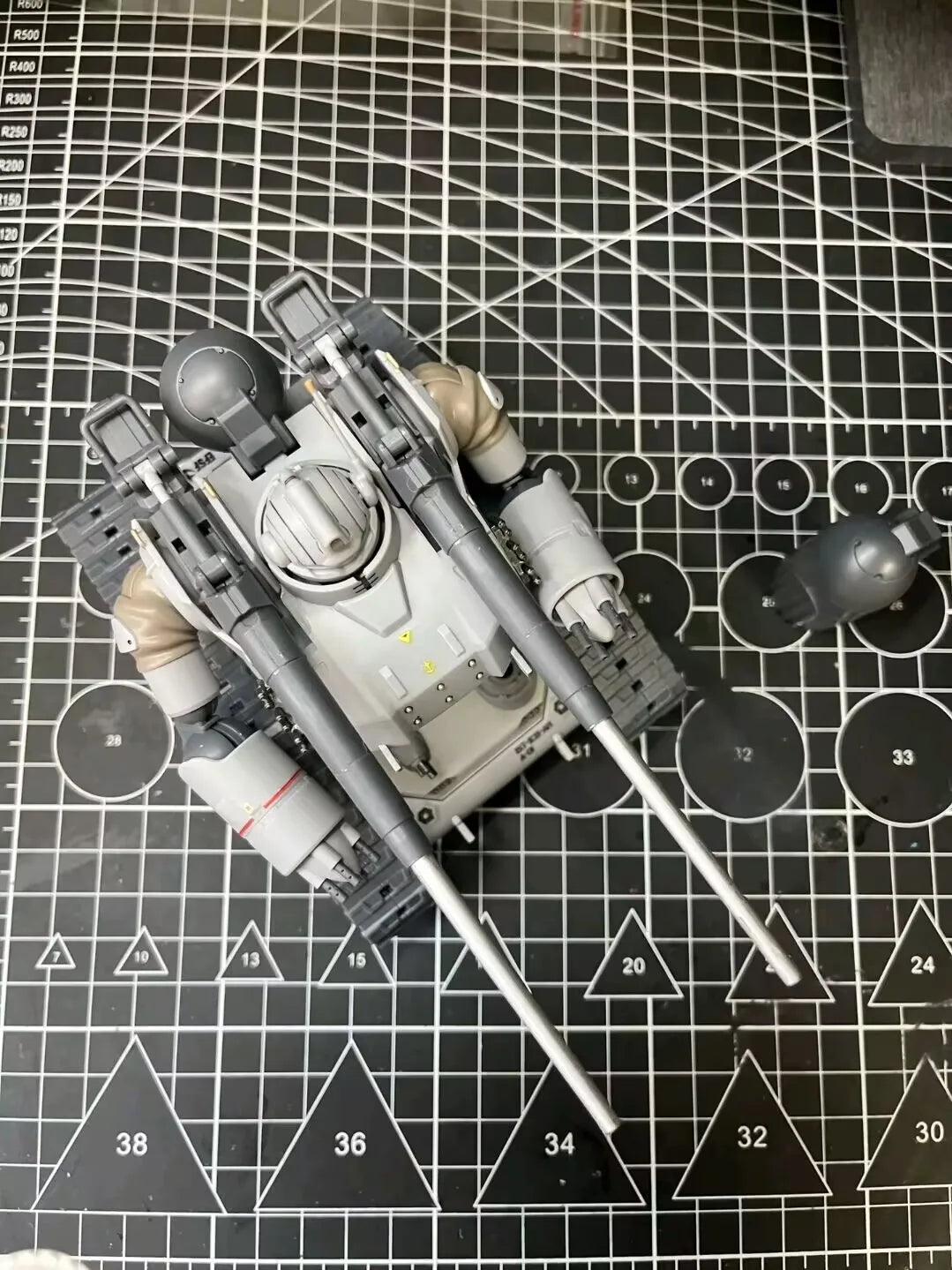 In Stock GB Model HG GTO 1/144 RTX-65 Early Type Guntank  Assembly Model Kits Anime Action Figure Robot Plastic Model Gift Toys