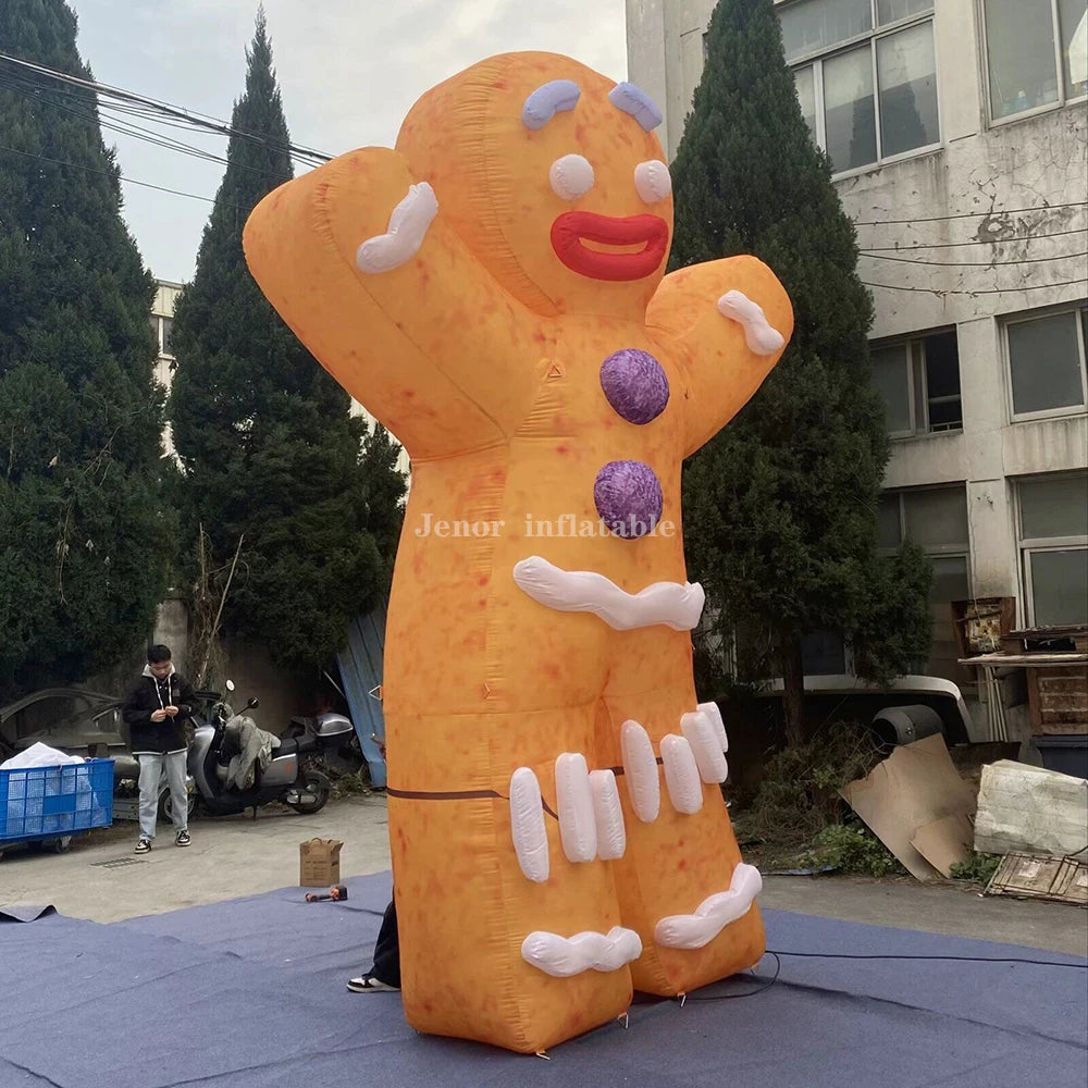 Giant Inflatable Gingerbread Man Model for Christmas Outdoor Decoration