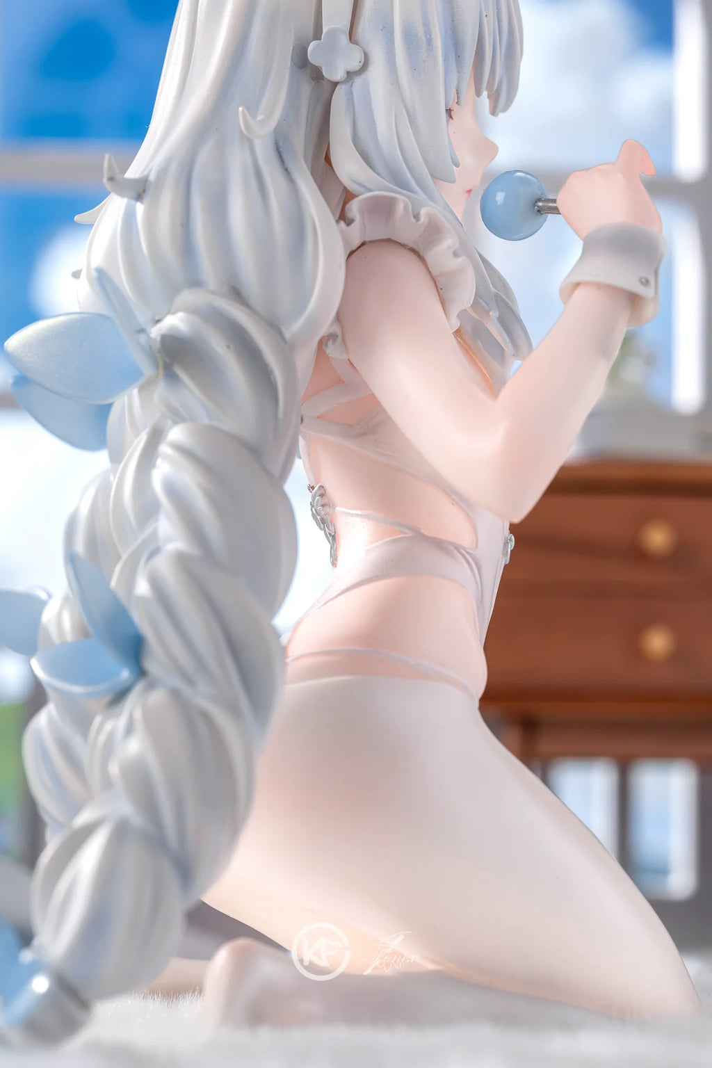 20CM Anime Game Azur Lane MNF Le Malin Figure Lazy White Rabbit Dress Up kneeling position Model Toy Gift Action Figure