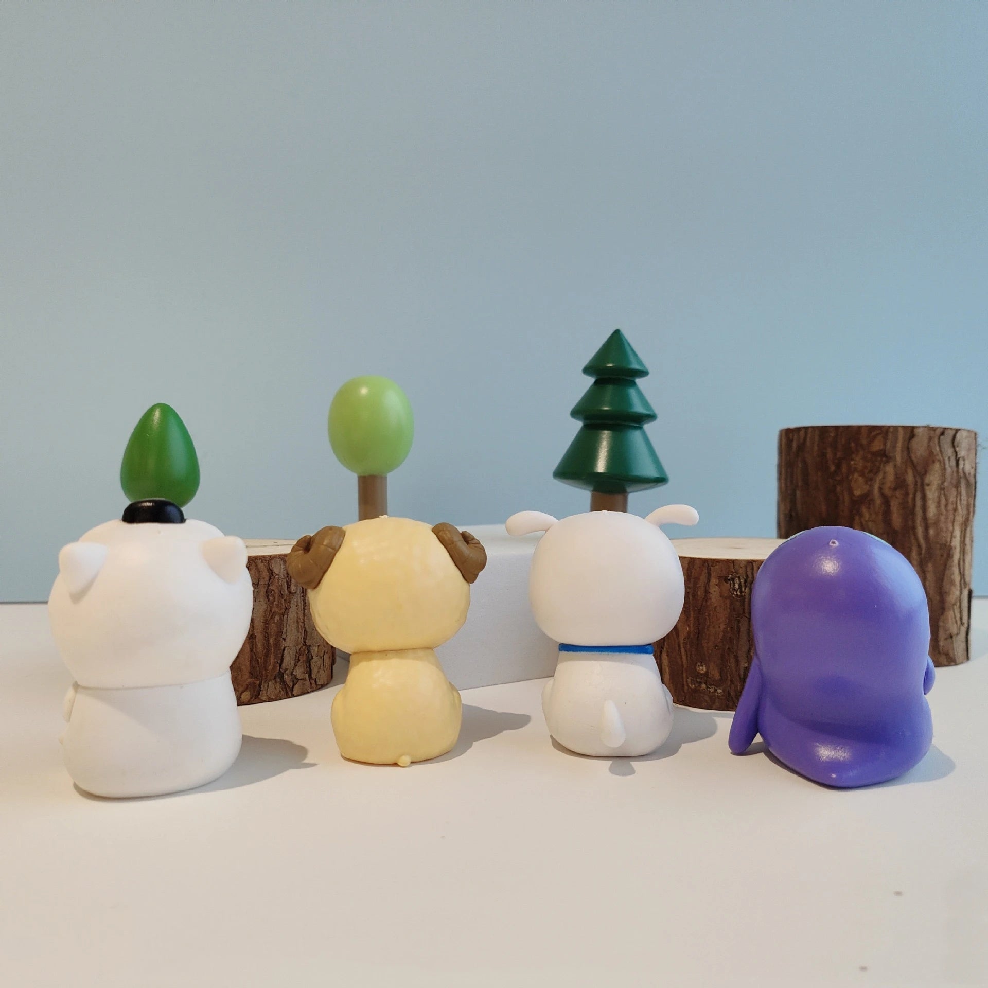 4pcs/Set Crayon Shin Chan Anime Figure 6cm Q Version Kawaii Collectibles Model Toys Doll Christmas Gifts for Children