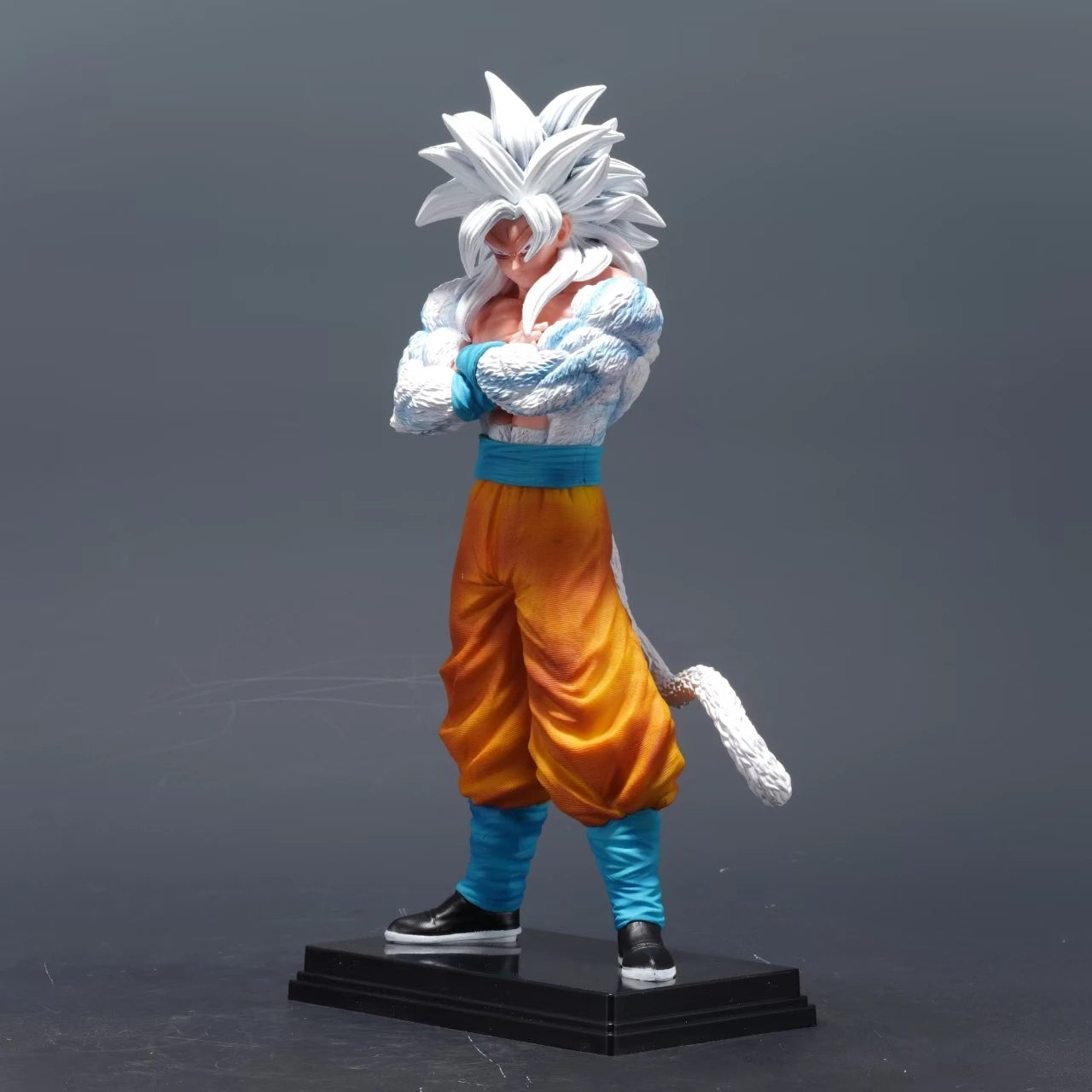 32cm/12.6inch Dragon Ball Super Saiyan 4 Goku Figure Son Goku Action Figures Pvc JT Statue Collection Model Toys Gifts