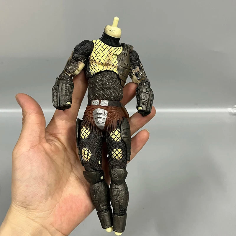NECA фигурка на куче извънземно 7 инча, модел на тяло, играчка за сглобяване „Направи си сам“, колекционерски артикул от Китай, подходяща за деца над 4 години.