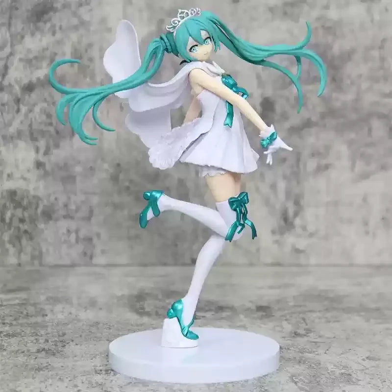Anime 15cm Hatsune Miku Angel White Skirt Standing Model Beautiful Girl Series Box Handmade Birthday Gifts Collection Ornament