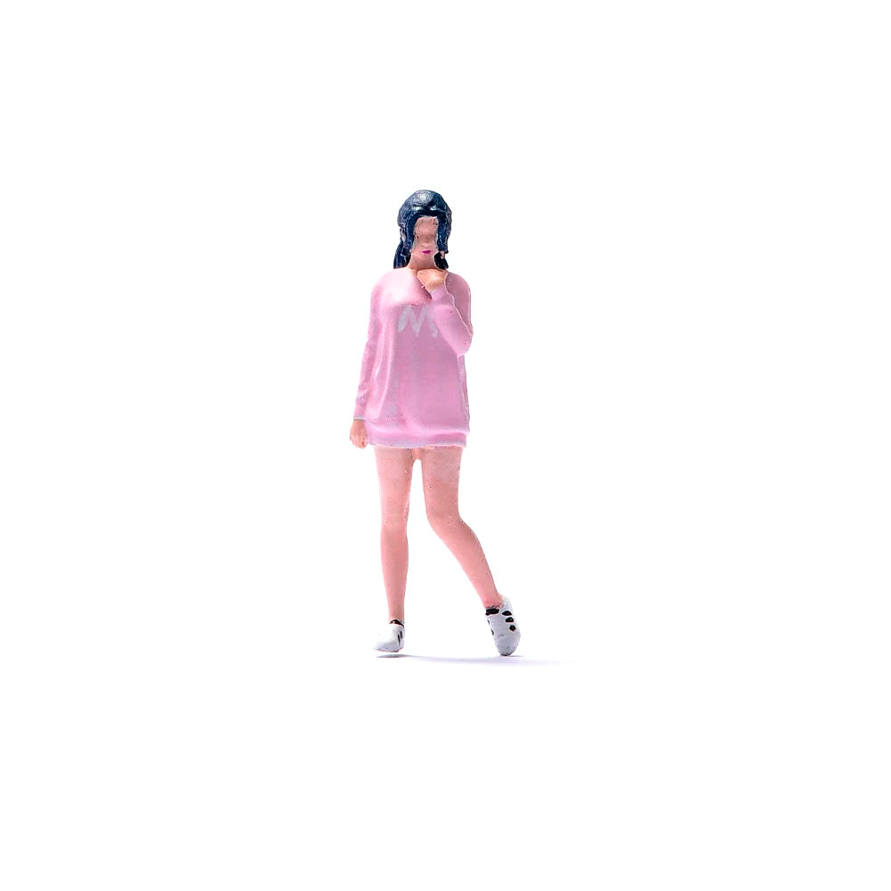 Miniatures Painted 1/64 Sexy Swimsuit Couple Fashionable Woman Props Figures Model Garage Scene Creative Dolls Car Toy
