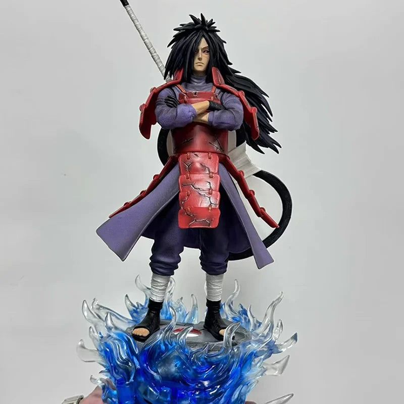 Naruto Uchiha Madara Anime Figuren Türgott Ban Figur mit leuchtender Basis Statue 42cm GK Modelle Sammlung Kinder Geschenke Spielzeug