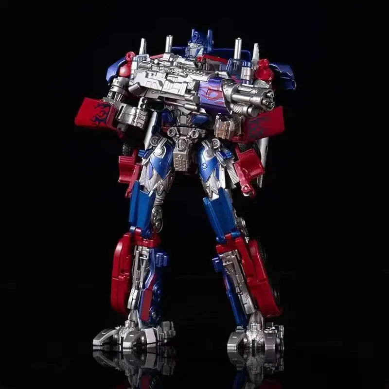 Transformation Robot Optimus Commander SS05 Action Figure Collectible Toy for Kids And Adults JYH 8801