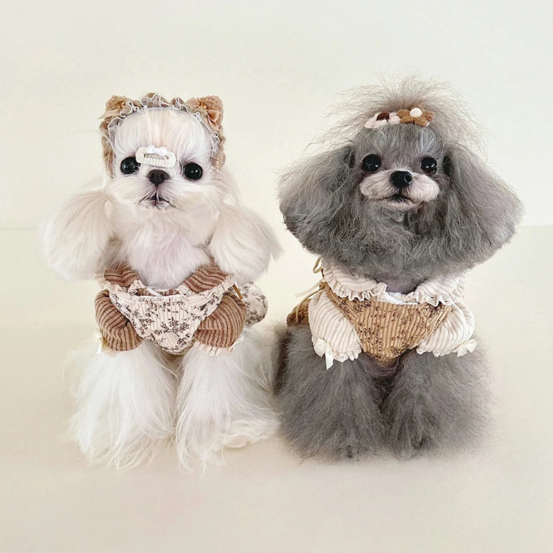 Herbst/Winter, gestreiftes Spitzenhemd mit Puppenkragen, süße Weste aus Cord mit Kordelzug, Plüsch-Blasenärmel, Schultergurt-Rock-Set