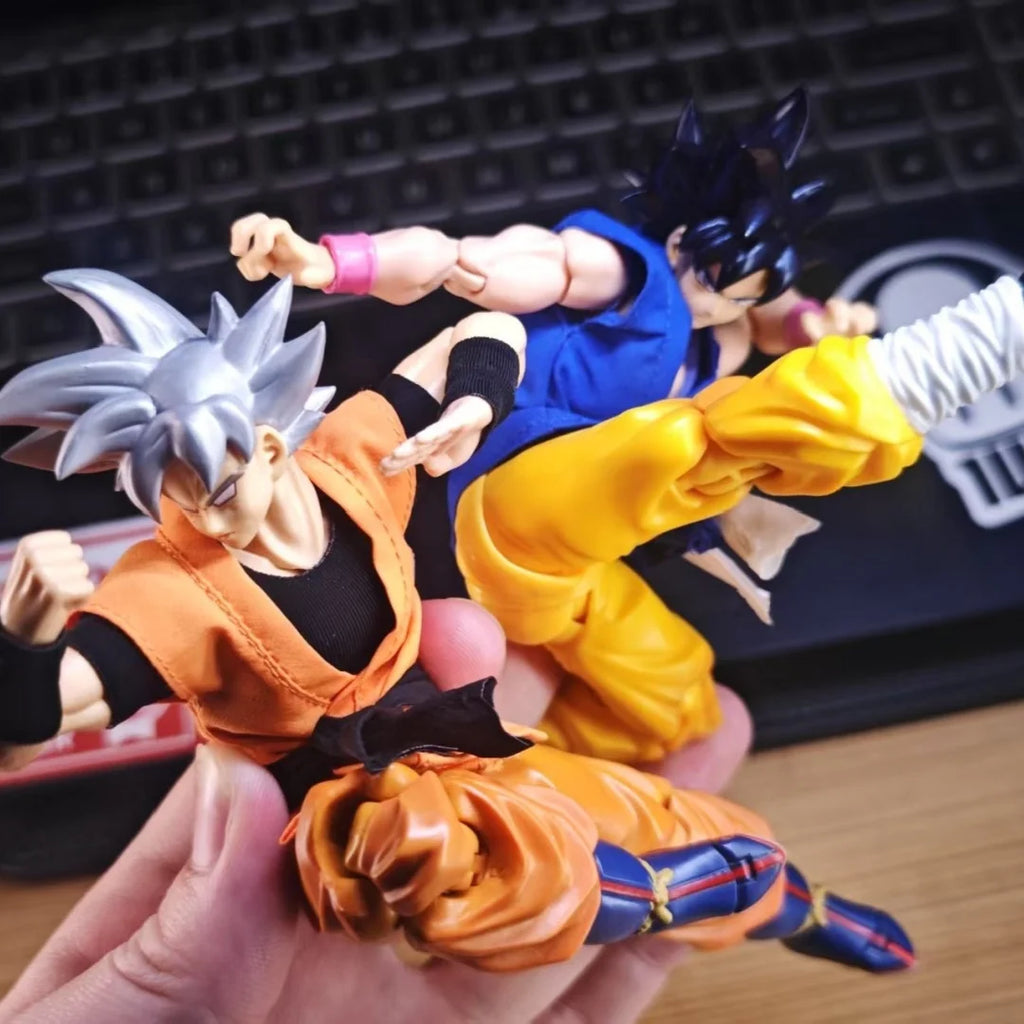 Dragon Ball SHF Anime NEW Handmade Son Goku Practice clothes and training clothes Built In Iron Wire Is Suitable for 1/12 Toys