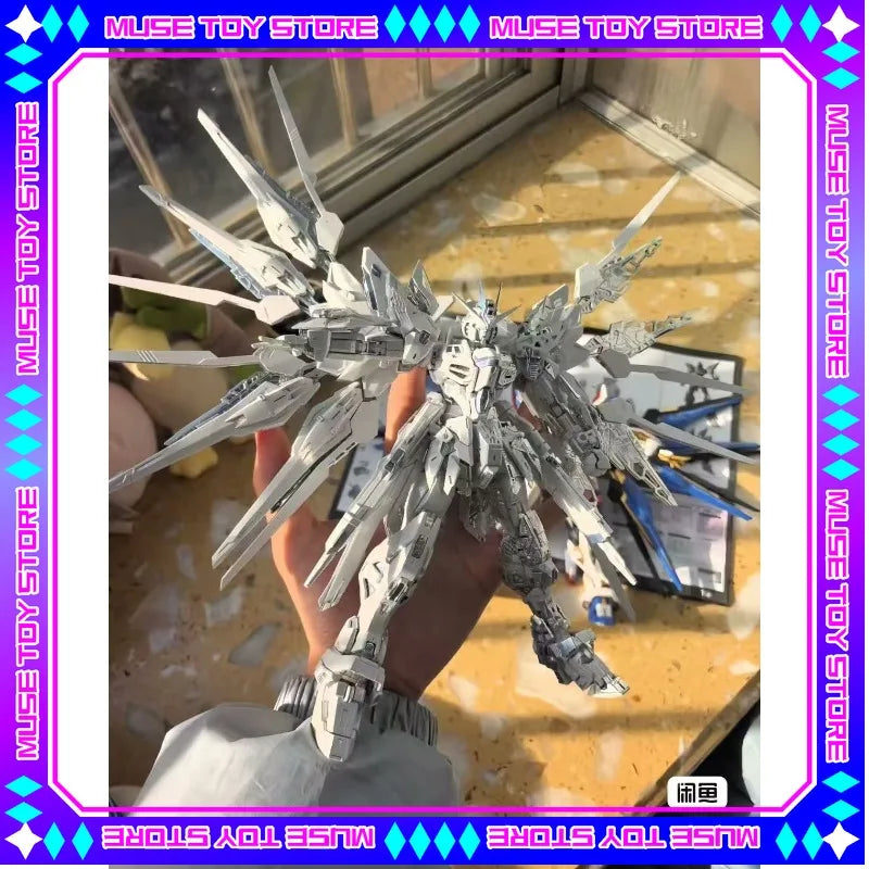 Xun Xin Model  MGEX 1/100 Zgmf-X20a Strike Freedom TWILIGHT COATING Assembly Model Kits Action Figure Robot Plastic Model Toys