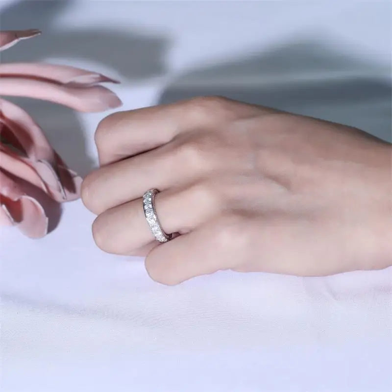 Custom Real Solid 18K White Gold Eternity Rings Men Engagement Anniversary Wedding Rings Round Moissanite Diamond Rings Women