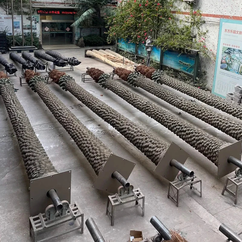 Customized 3m 5m 8m High Large Fiberglass Plastic Artificial Coconut Palm for Indoor and Outdoor Garden Decoration