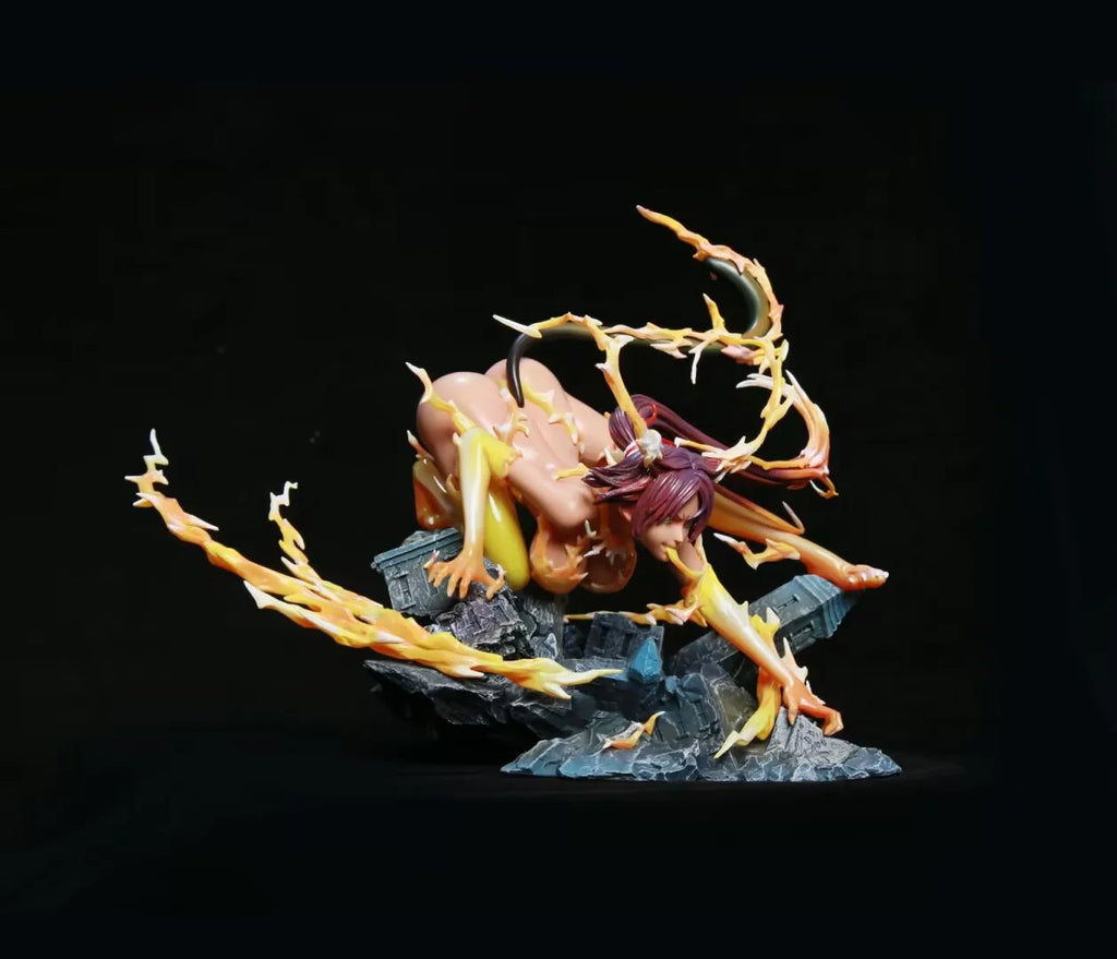 23cm Bleach Figure Shihouin Yoruichi Action Figures Black Cat Sexy Girl Doll Desk Decoration Statue Collection Model Toys Gifts