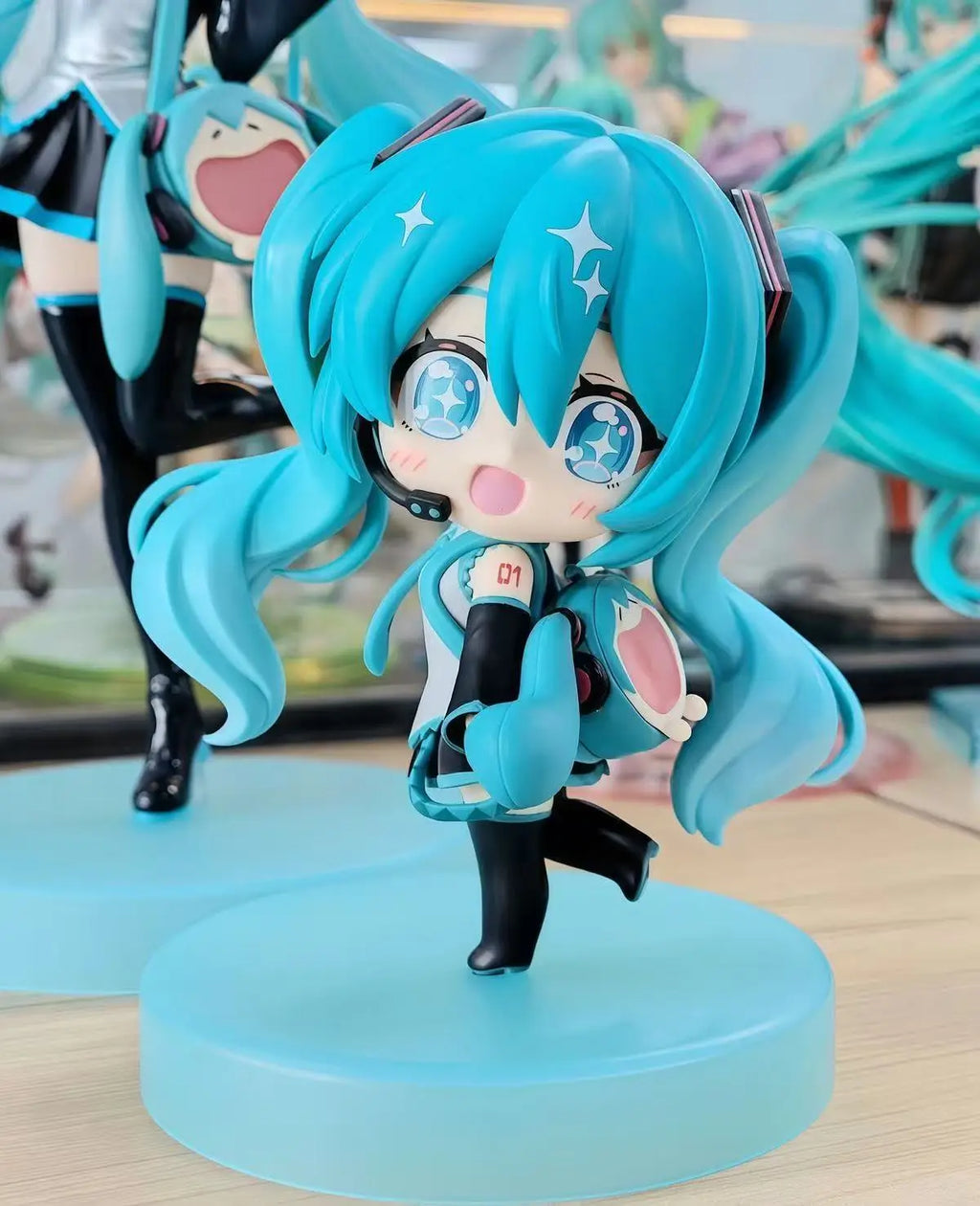  New Q version Hatsune Miku Uwa Series Cute Smile Bag Anime Figure Collectible Model Statuette Ornament Gift
