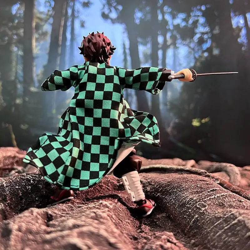 Demon Slayer Shf Series Аниме Rengoku Kyoujurou Ръчно изработено облекло Пламък с колона, подходящо за подвижен хуманоид размер 1/12