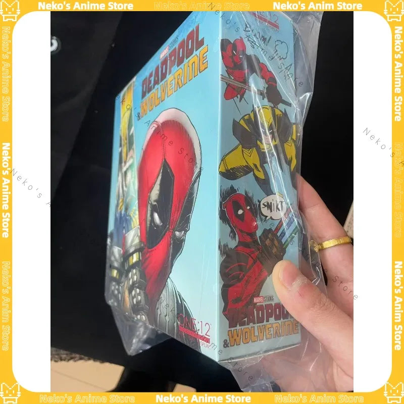 【In Stock】Mezco One:12 Collective Movie Edition Deluxe Deadpool Action Figure  Anime Model Trendy Toys Desktop Doll Gift Figur