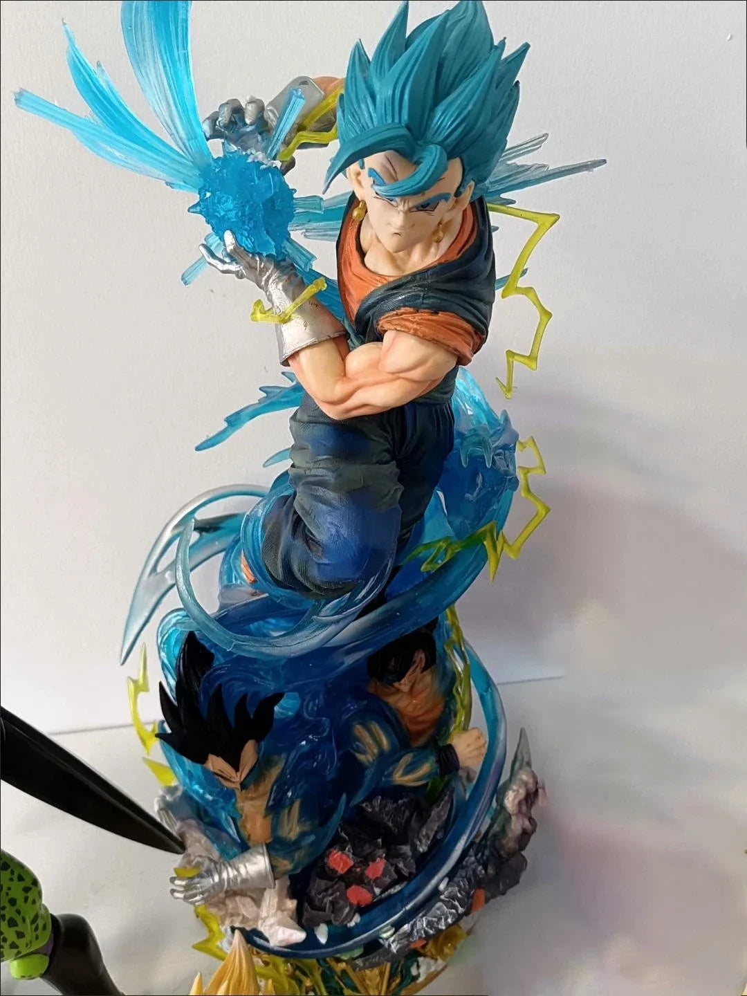 45cm Dragon Ball Super Vegito GK Statue Super Saiyan Figure with 3 Changeable Head Sculpts Anime Desktop Model Collectible Gift