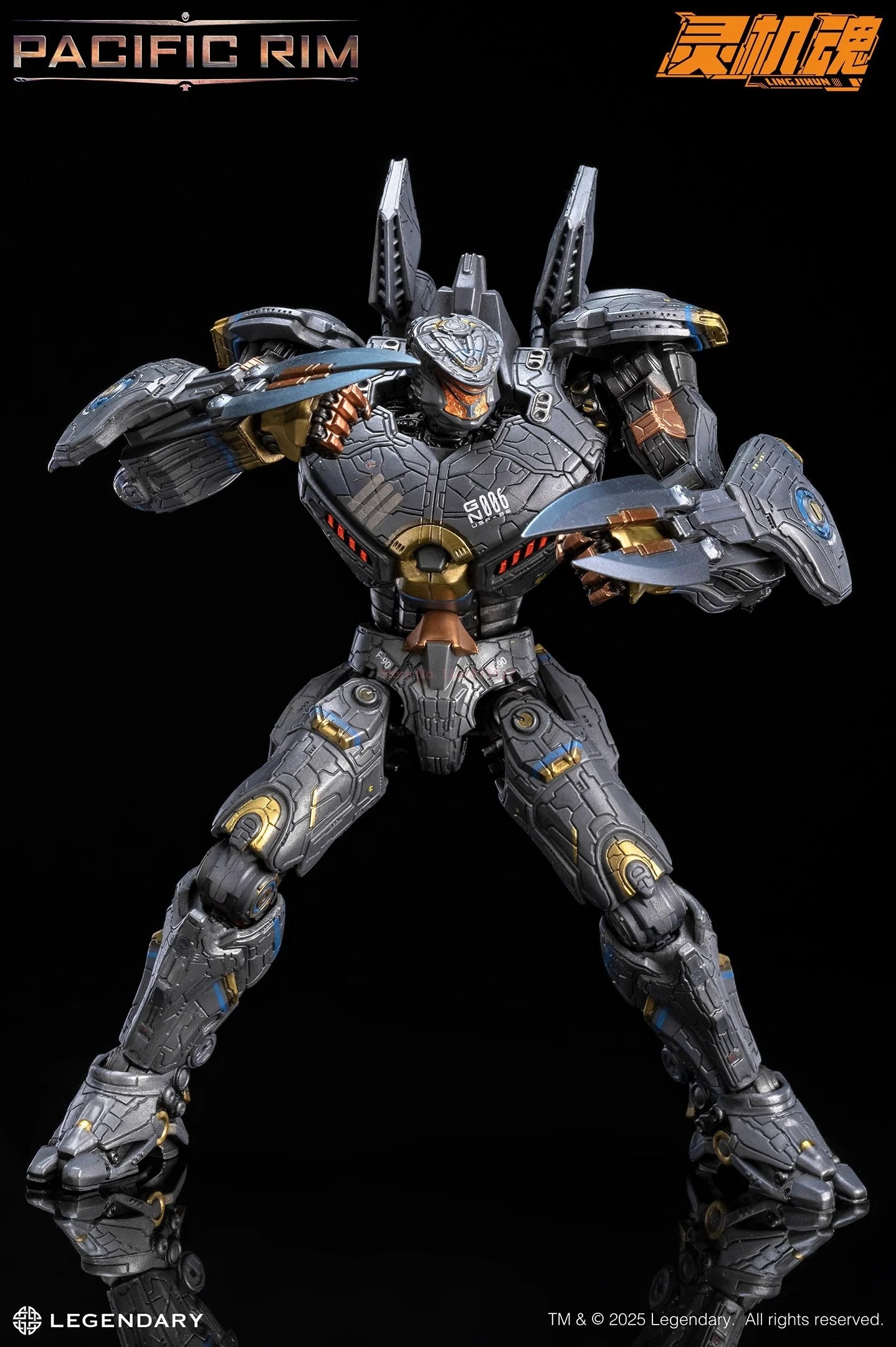 Lingjihun Genuine Pacific Rim Striker Eureka Mecha Action Figure Movable Joints Collectible Robot Model Toys  Boy Birthday Gift