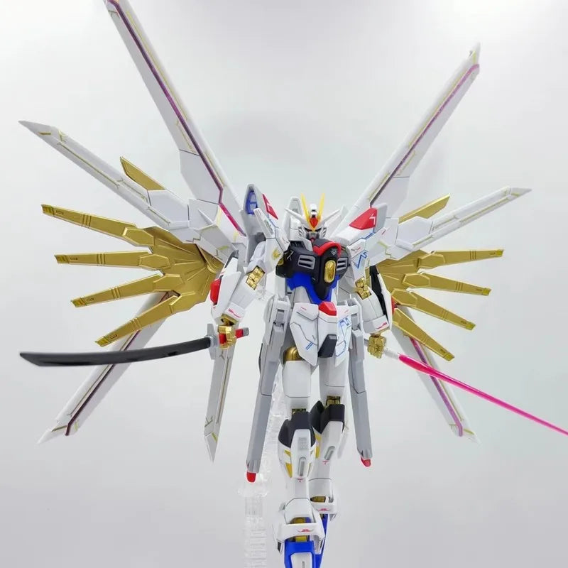 Bandai Bestseller Assembly Model Figure Hg 1/144 Extraordinary Ascension Strike Freedom With Water Decals Action Figures
