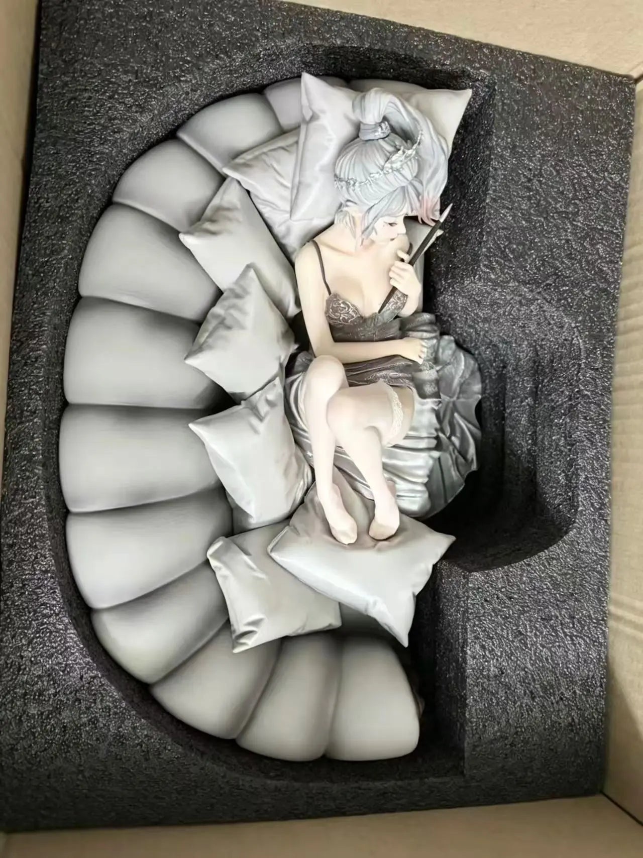 NEW Ghost Blade Yulia figurine 1/4 Anime Girl PVC Action Figure Toy GK Game Statue Adult Collection Model Doll Gift