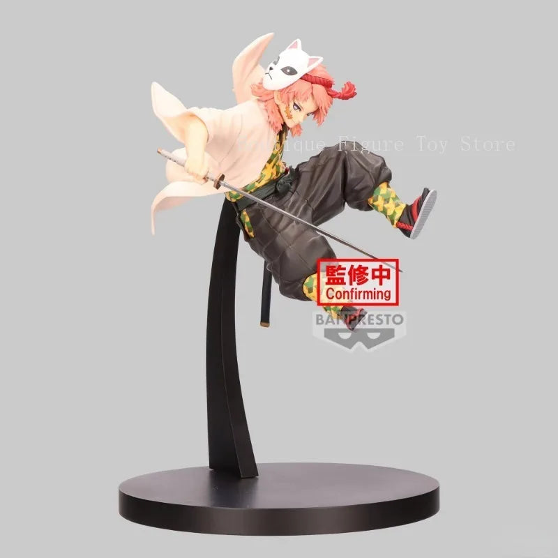 В наличност BANDAI Оригинална фигурка на Demon Slayer BANPRESTO VIBRATION STARS Sabito, модел, подарък, колекция