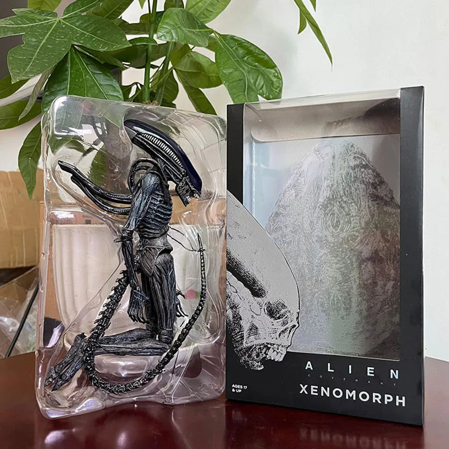 AVP Aliens Predator Alien Xenomorph PVC Action Figure Alien Neomorph Creature Pack Action Figures Toy Doll Gifts