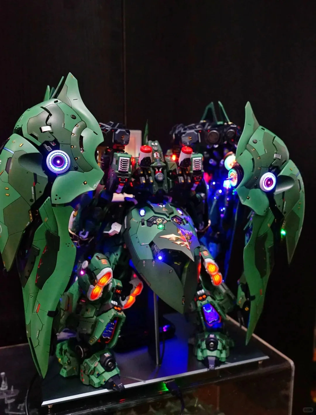 In Stock 1/100 Nz-666 Kshatriya Osiris Aerial Dominator Luminous Lamp Assembly Model Kit Action Figures Collect Models Toys Gift