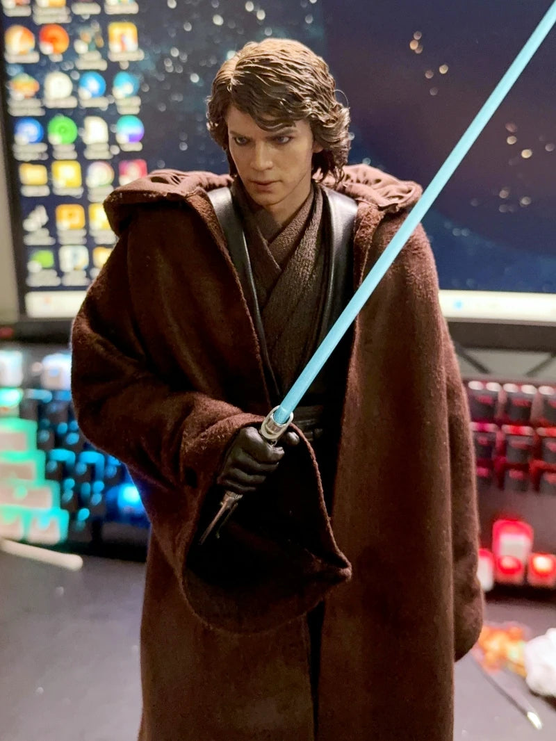 1/6 Scale Star Wars Action Figure - Anakin Skywalker 'Apprentice Demonic' From Attack Of The Clones Ht Dx34ae Mms677