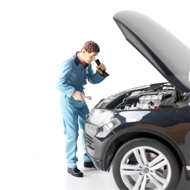 1/18 Scale 4Pcs Resin Repairman Model Vehicle Repair Factory Repair Worker Scene Accessories Action Figure Toy Gift Collection