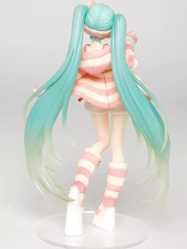 20CM Anime Hatsune Miku Home Clothes Pajamas Dress Up Standing Model Toy Gift For Children Collection PVC Action Figure Boxed
