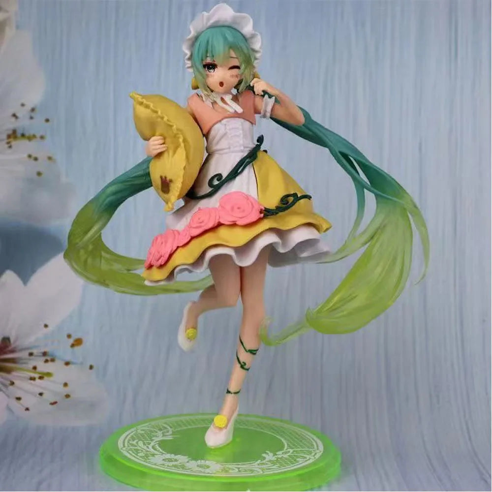 Hot New 15 Styles Hatsune Miku Anime Figure Toys MIKU Kawaii Cartoon PVC Action Figurine Model Dolls Birthdays Gifts