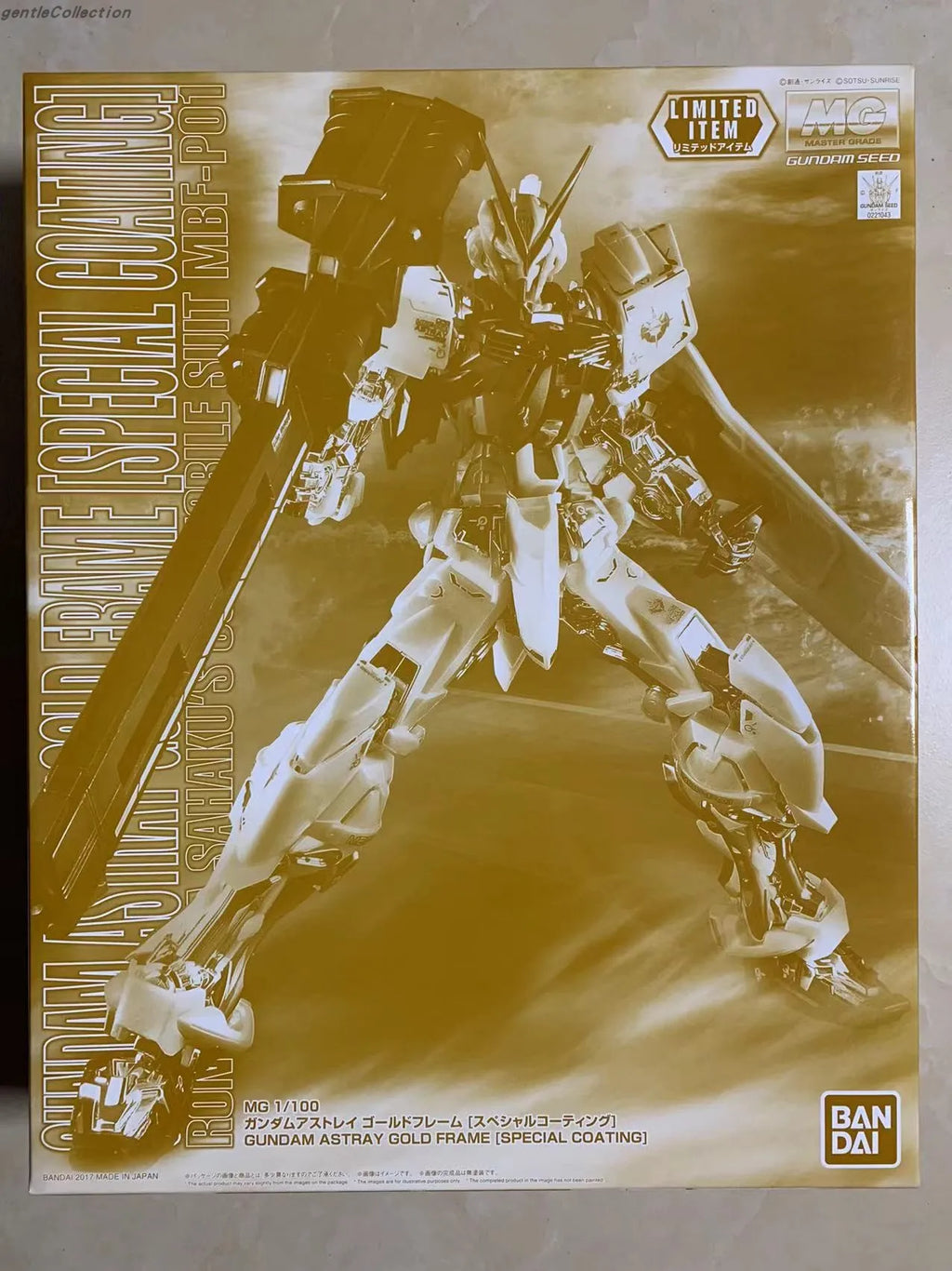 Fast Shipping MG 1/100 MBF-P01 Gundam Astray Gold Frame [SPECIAL COATING] Bandai Anime Original Model Toy Action Figure Children